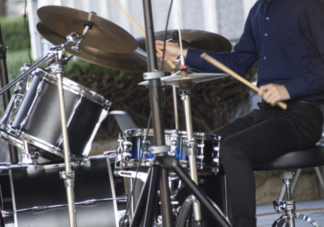 ●大人ドラムレッスン（高校生〜大人）